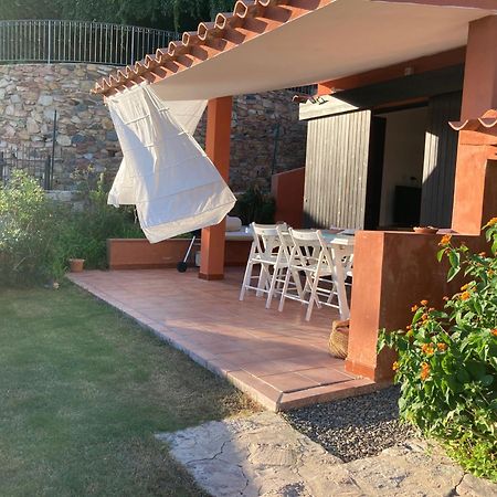 Villasimius Il Patio Sul Porto Екстер'єр фото