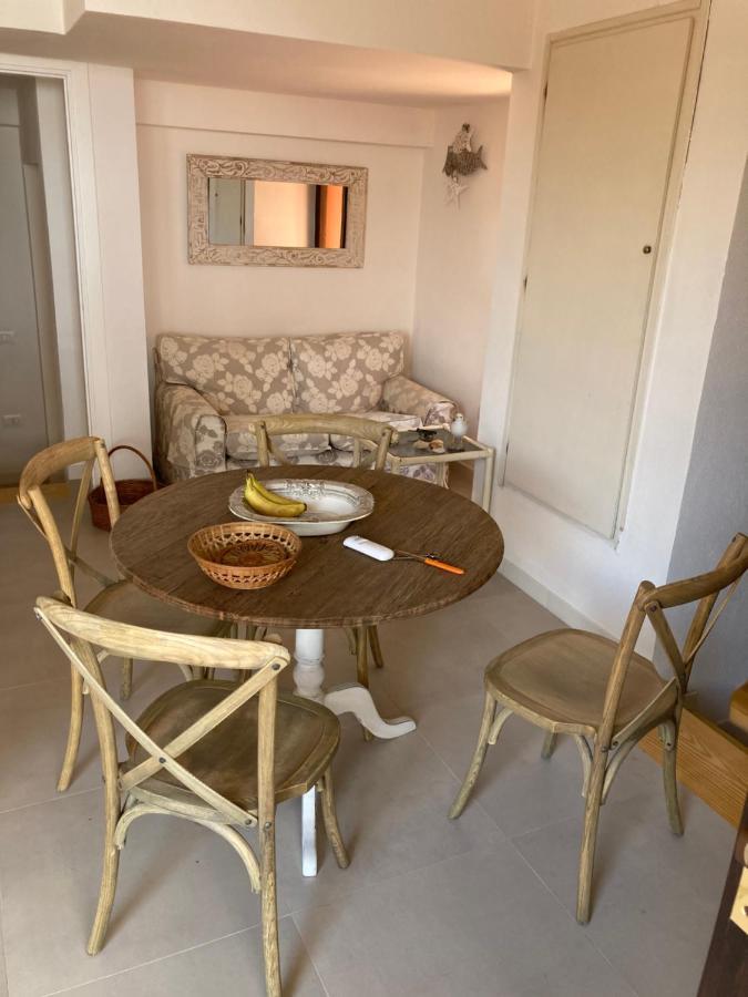 Villasimius Il Patio Sul Porto Екстер'єр фото
