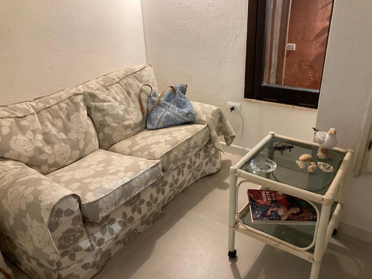 Villasimius Il Patio Sul Porto Екстер'єр фото