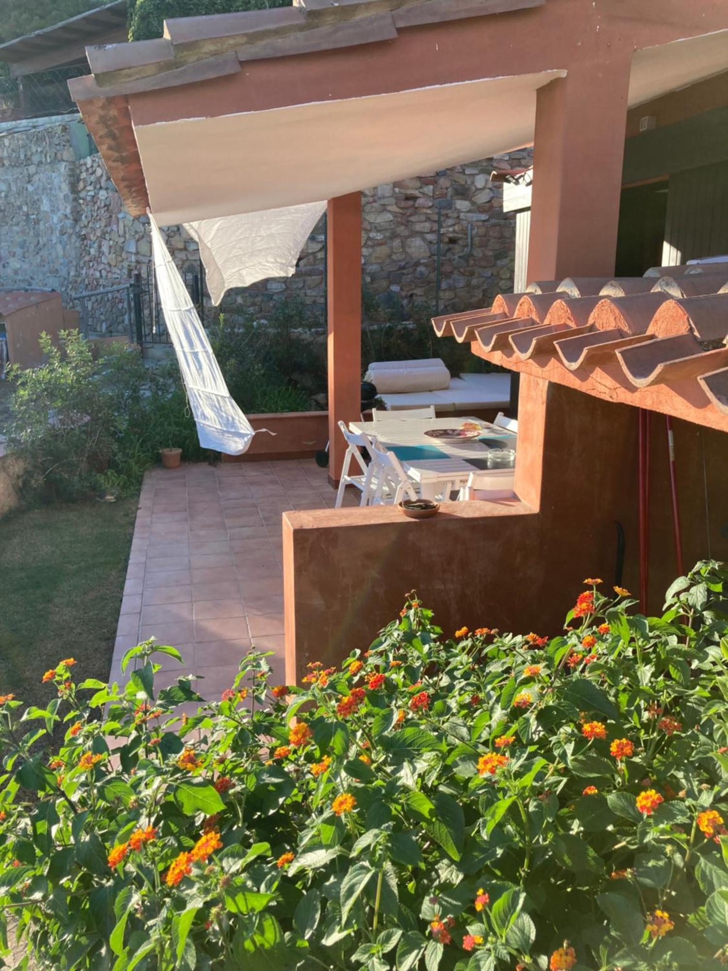 Villasimius Il Patio Sul Porto Екстер'єр фото