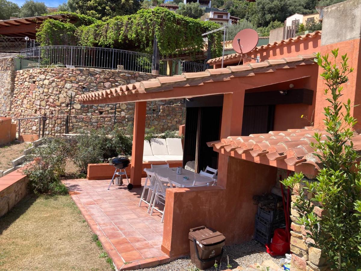 Villasimius Il Patio Sul Porto Екстер'єр фото